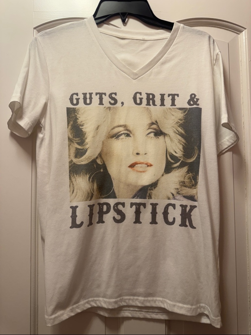 NEED GONE -Guts, Grit & Lipstick Graphic V‑Neck Tee - White